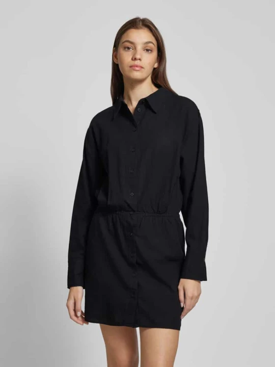Zdjęcie produktu Sukienka koszulowa z listwą guzikową Gina Tricot Czarny