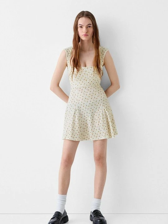 Zdjęcie produktu Sukienka letnia Bershka beżowy