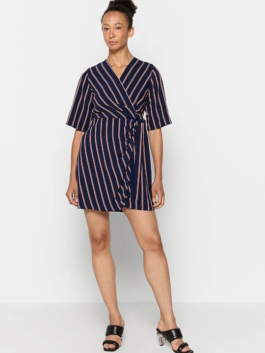 Zdjęcie produktu Sukienka letnia Closet granatowy