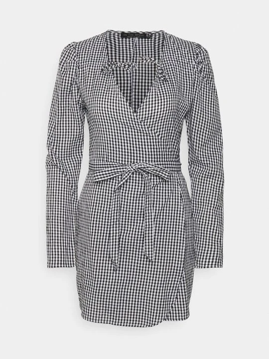 Zdjęcie produktu Sukienka letnia In The Style czarny