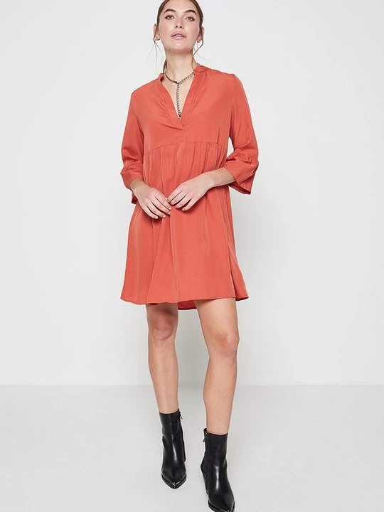 Zdjęcie produktu Sukienka letnia Vero Moda czerwony