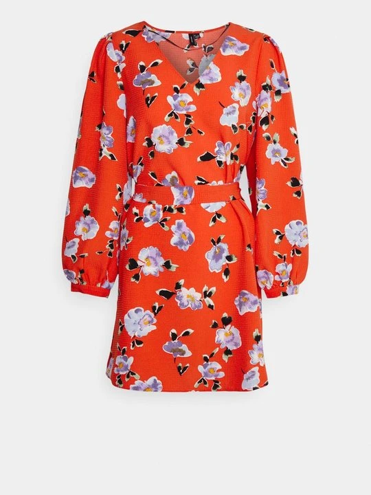 Zdjęcie produktu Sukienka letnia Vero Moda czerwony