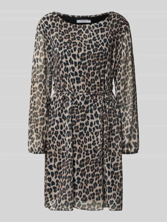 Zdjęcie produktu Sukienka mini z dekoltem w łódkę model 'Al44isaa' ZABAIONE Średniobrązowy