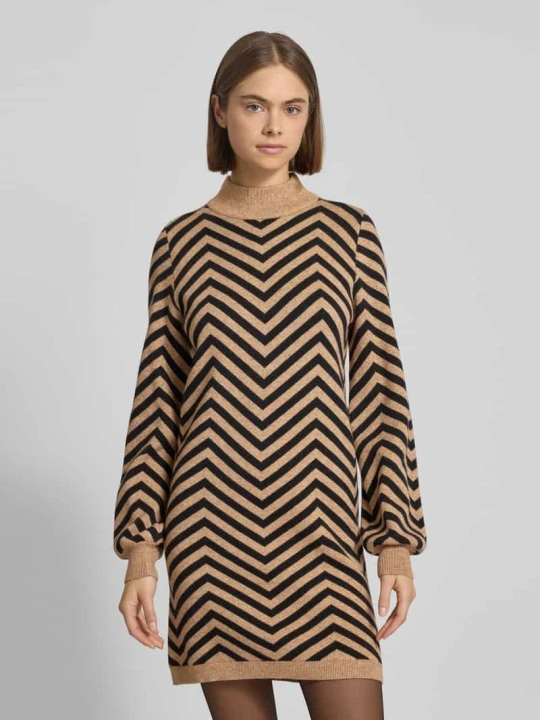 Zdjęcie produktu Sukienka o kroju podkreślającym figurę z dzianiny z mieszanki wiskozy model ‘JULIA’ Only Camel