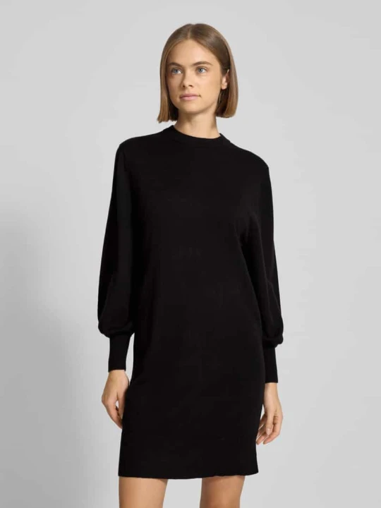 Zdjęcie produktu Sukienka o kroju podkreślającym figurę z dzianiny z mieszanki wiskozy model ‘LABELLE’ Only Czarny