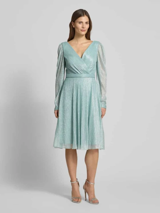 Zdjęcie produktu Sukienka w kopertowym stylu TROYDEN COLLECTION Miętowy