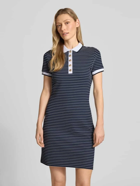 Zdjęcie produktu Sukienka polo do kolan z kołnierzykiem polo model 'ALPHONSINE' Guess Granatowy