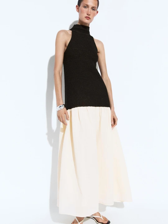 Zdjęcie produktu Sukienka Średniej Długości Z Łączonych Materiałów - Czarny - Massimo Dutti - Female