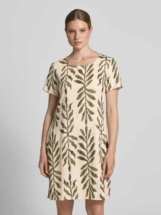 Zdjęcie produktu Sukienka w kroju relaxed fit z mieszanka wiskozy model 'Tara' ZABAIONE Piaskowy