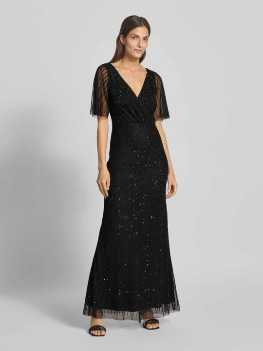 Zdjęcie produktu Sukienka wieczorowa z dekoltem w serek Lace & Beads Czarny