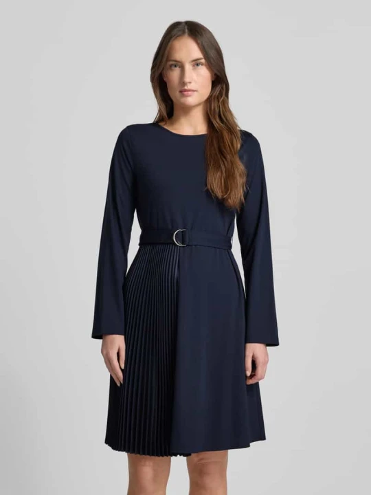 Zdjęcie produktu Sukienka z dżerseju z dodatkiem lyocellu model 'TALAMO' Weekend Max Mara Granatowy