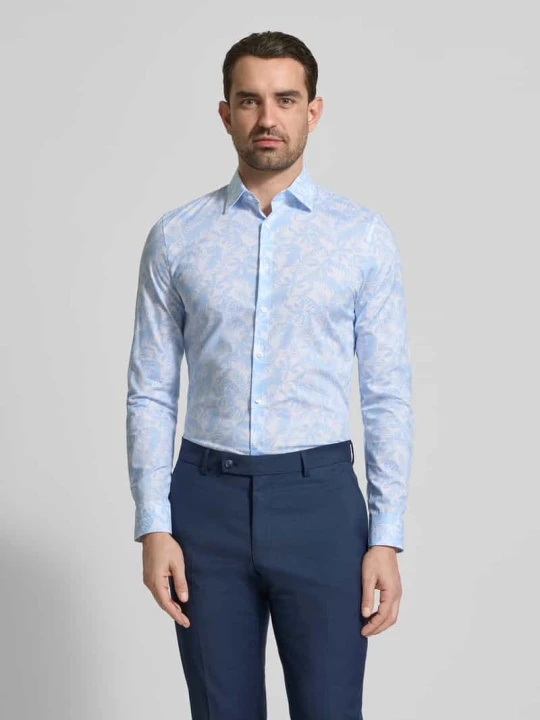 Zdjęcie produktu Super krój slim fit biznesowa koszula w całościowy wzór z kołnierzykiem kent OLYMP No. Six Błękitny