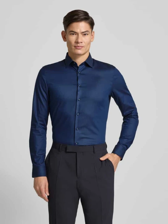 Zdjęcie produktu Super krój slim fit koszula biznesowa z mieszanki bawełny OLYMP No. Six Granatowy