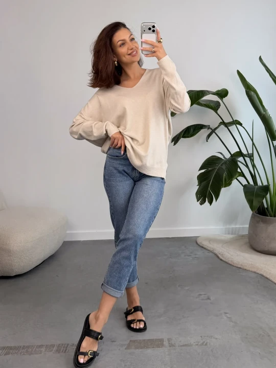 Zdjęcie produktu Sweter Beżowy Pull V ClothStore