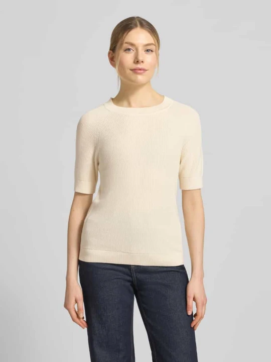 Zdjęcie produktu Sweter dzianinowy o kroju regular fit z mieszanki wiskozy i bawełny model 'ELINNA' Selected Złamany biały
