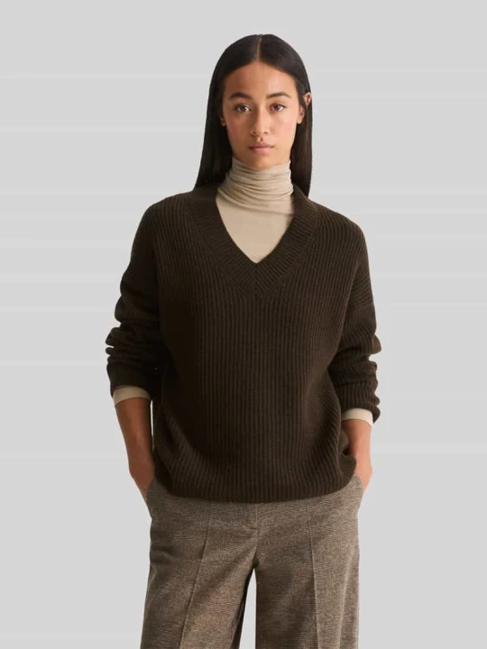 Zdjęcie produktu Sweter o kroju loose fit z mieszanki wełny Marc O'Polo Ciemnobrązowy