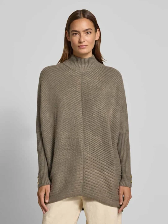 Zdjęcie produktu Sweter o kroju oversized z imitacji dzianiny ze stójką Apricot Khaki