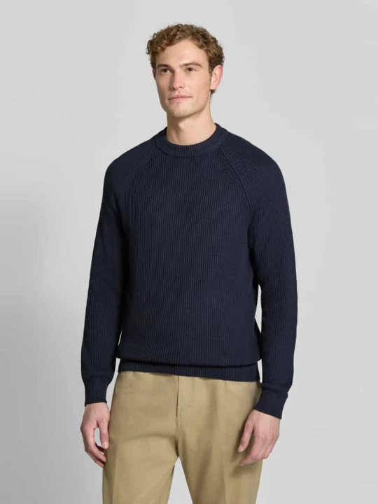 Zdjęcie produktu sweter o kroju regular fit z czystej bawełny model 'Hellson' Matinique Granatowy