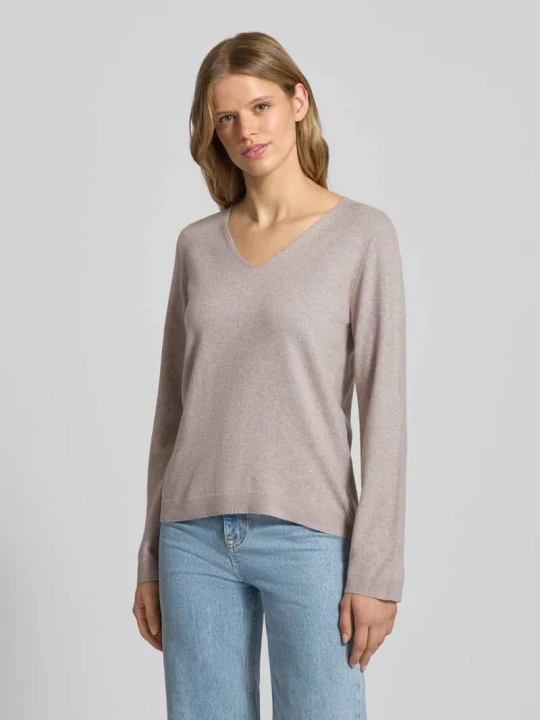 Zdjęcie produktu Sweter o kroju regular fit z dekoltem w serek model ‘BREE’ Pieces Piaskowy melanż
