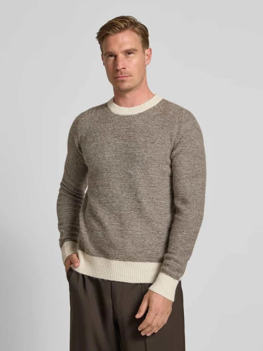 Zdjęcie produktu Sweter o kroju regular fit z dzianiny z mieszanki wełny z alpaki i wełny model ‘RAI’ Selected Homme Ciemnobrązowy