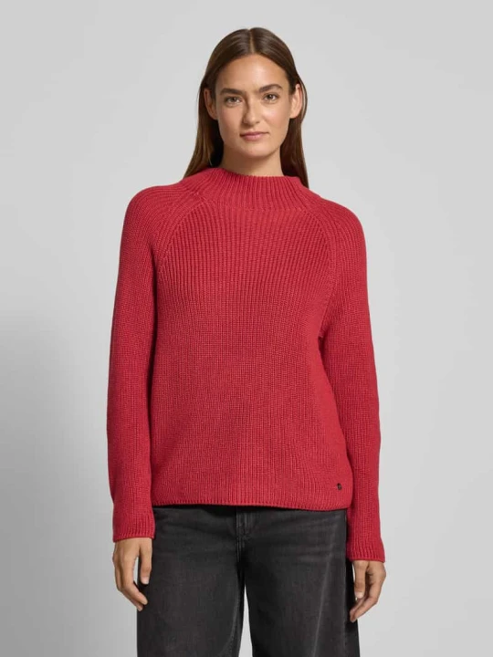 Zdjęcie produktu Sweter o kroju regular fit z efektem dzianiny model ‘Basic’ Monari Czerwony