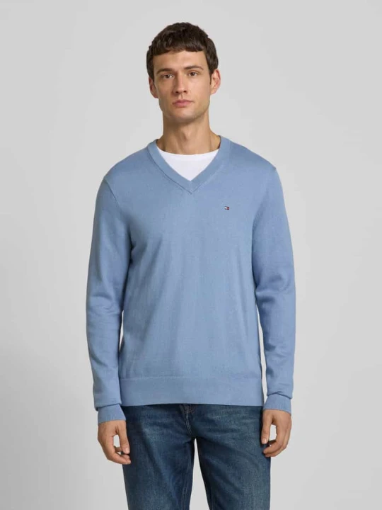 Zdjęcie produktu Sweter o kroju regular fit z mieszanki bawełny i kaszmiru Tommy Hilfiger Jeansowy niebieski