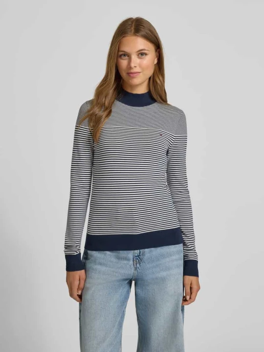 Zdjęcie produktu Sweter o kroju regular fit z mieszanki bawełny Tommy Hilfiger Granatowy