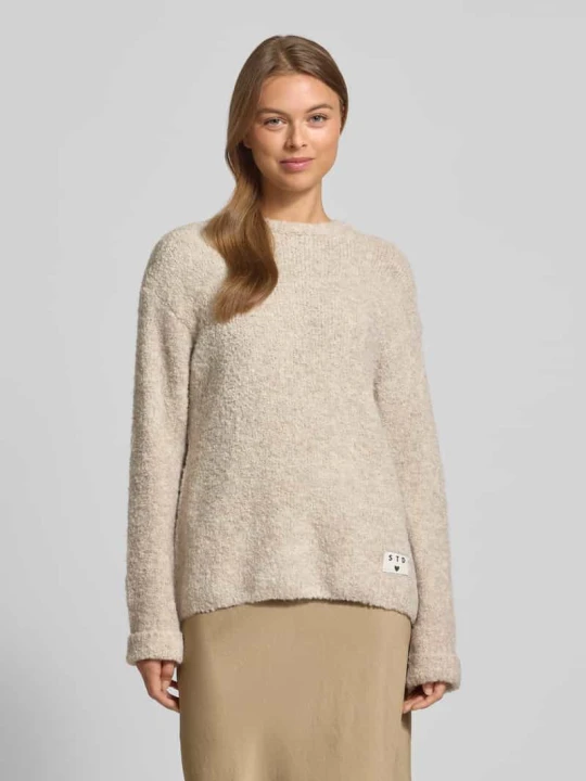 Zdjęcie produktu Sweter o kroju relaxed fit z dodatkiem wełny model ‘Larisa’ Ichi Złamany biały