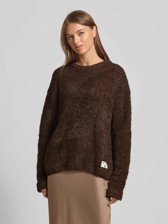 Zdjęcie produktu Sweter o kroju relaxed fit z dodatkiem wełny model ‘Larisa’ Ichi Ciemnobrązowy