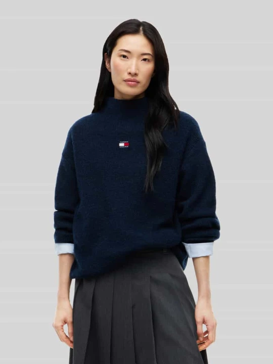 Zdjęcie produktu Sweter o kroju relaxed fit z domieszką wełny z alpaki Tommy Jeans Granatowy