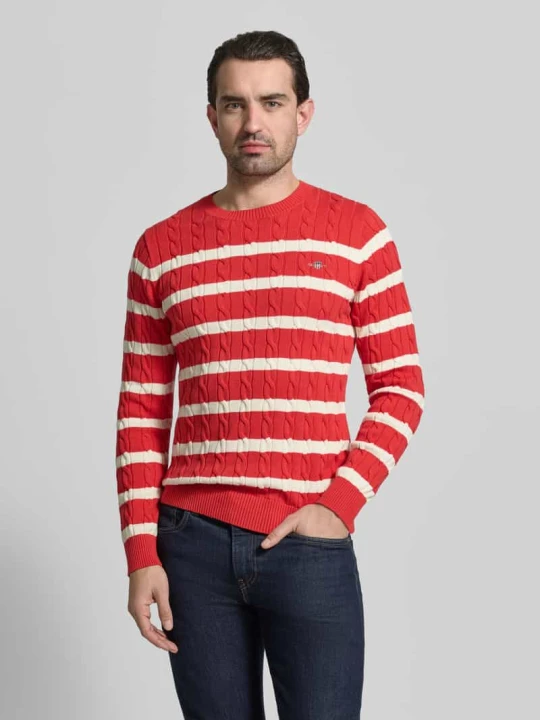 Zdjęcie produktu Sweter o kroju slim fit w dzianinowym wyglądzie Gant Morelowy