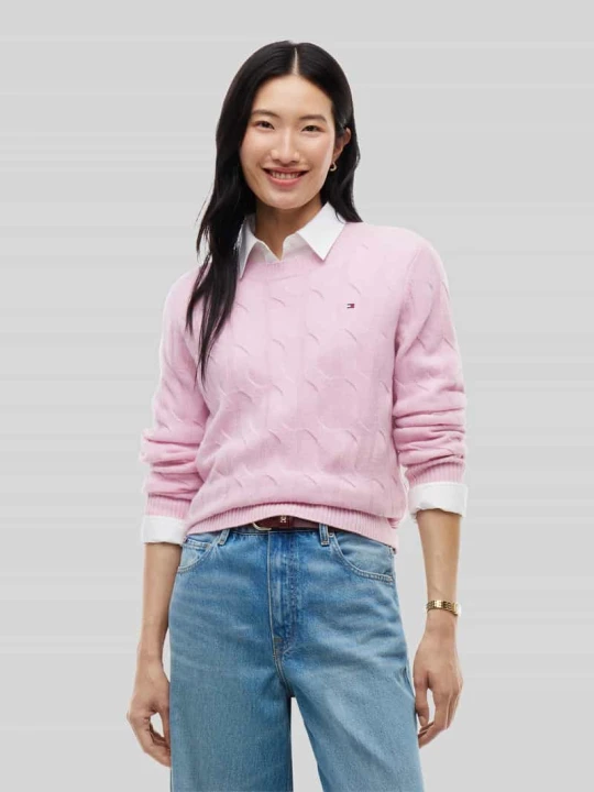 Zdjęcie produktu Sweter w kroju regular fit z czystej wełny Tommy Hilfiger Jasnoróżowy