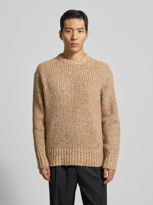 Zdjęcie produktu Sweter wełniany o kroju relaxed fit z obniżonymi ramionami model ‘CHICAGO’ Selected Homme Jasnobrązowy