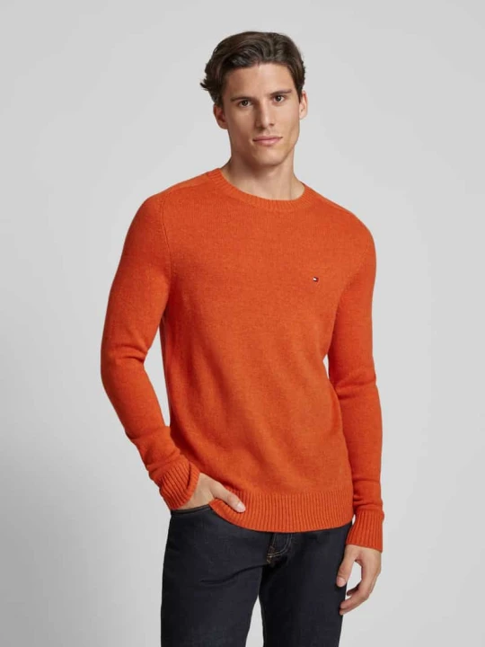 Zdjęcie produktu Sweter wełniany z wyhaftowanym logo Tommy Hilfiger Pomarańczowy