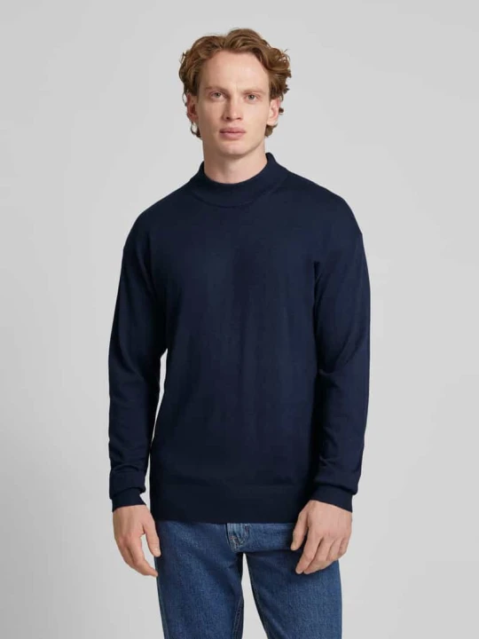 Zdjęcie produktu Sweter z dzianiny krój regular fit z dodatkiem wełny model „CORE” Scotch & Soda Ciemnoniebieski