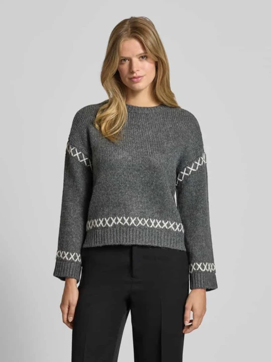 Zdjęcie produktu Sweter z dzianiny o kroju comfort fit z detalami w kontrastowym kolorze model ‘AMANDA LIFE’ Only