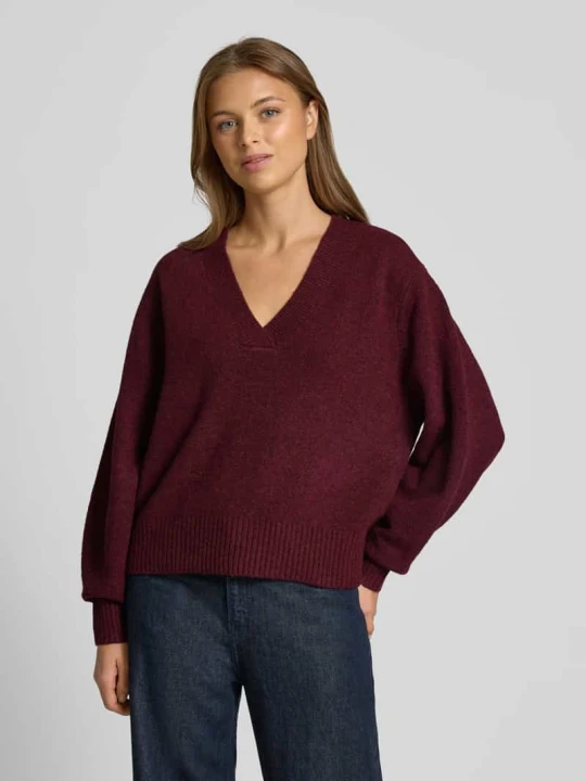 Zdjęcie produktu Sweter z dzianiny o kroju comfort fit z dodatkiem wełny model ‘BOOM’ Vero Moda Ciemnoczerwony melanż