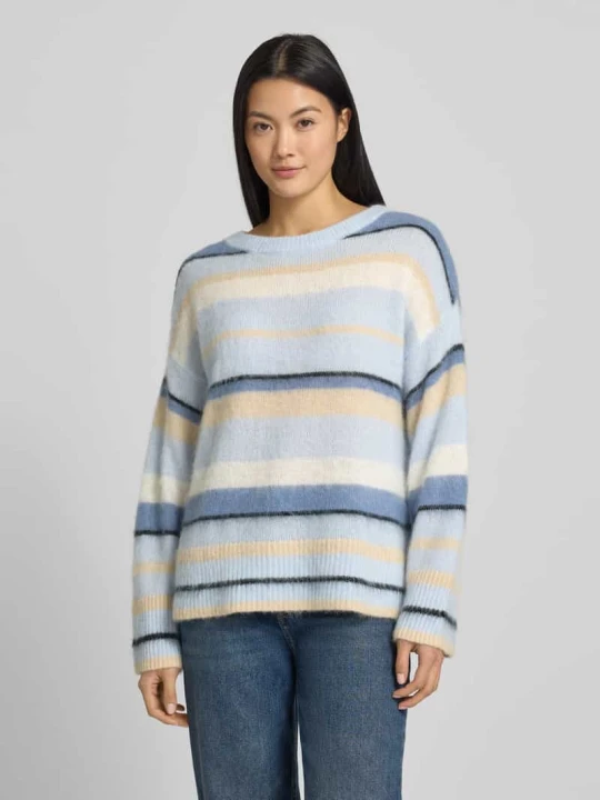 Zdjęcie produktu Oversized sweter z dzianiny z mieszanką wełny i alpaki model "C_FOSSET" Boss Jasnoniebieski