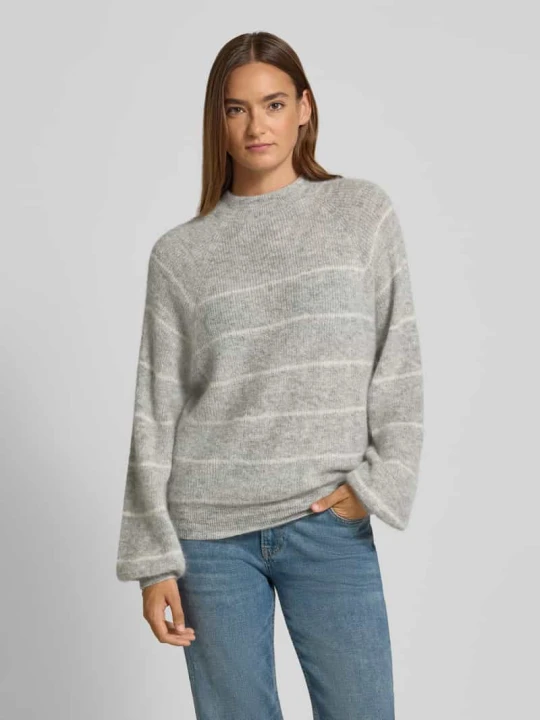 Zdjęcie produktu Sweter z dzianiny o kroju oversized ze stójką model ‘LARELY’ Drykorn Jasnoszary melanż