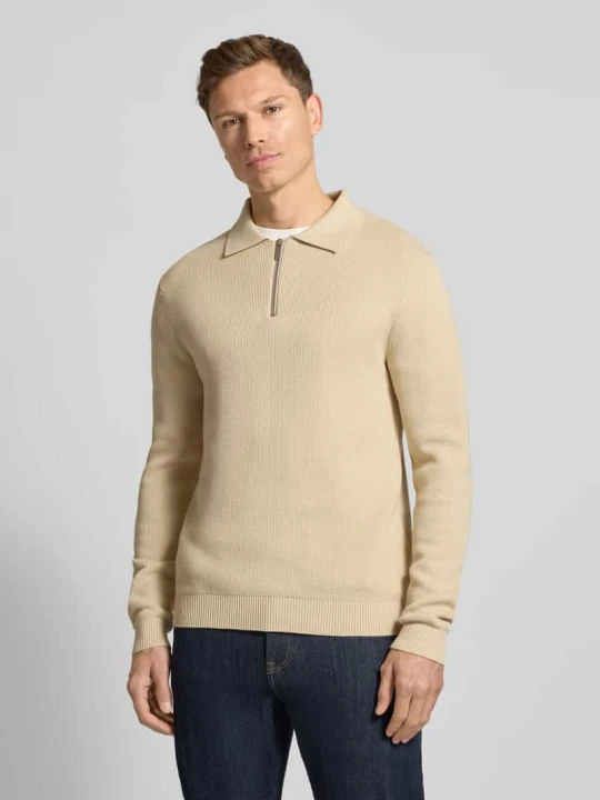Zdjęcie produktu Sweter z dzianiny o kroju regular fit z bawełny ekologicznej model ‘DANE’ Selected Homme Złamany biały