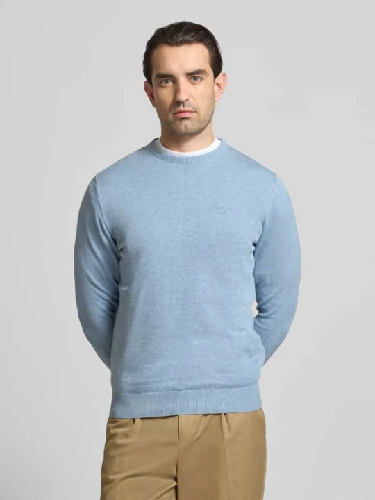 Zdjęcie produktu Krój regular fit sweter dzianinowy z czystej bawełny model 'PIMA' Barbour Jasnoniebieski