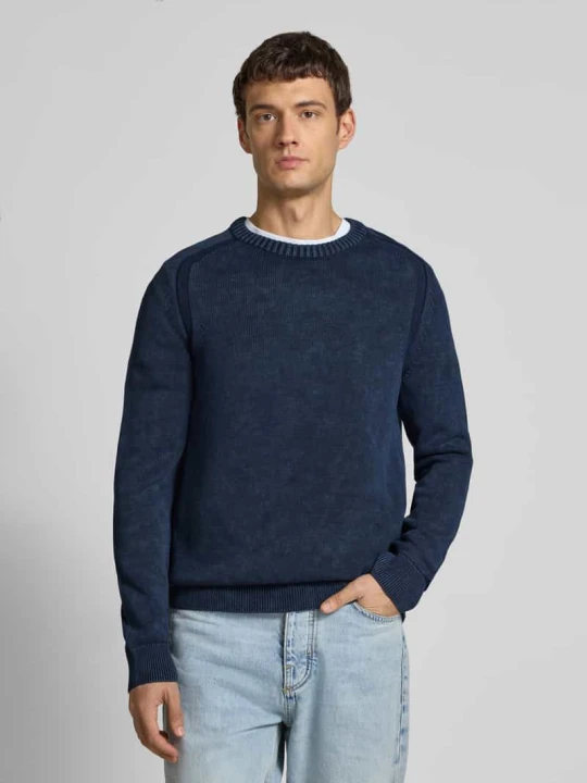 Zdjęcie produktu Sweter z dzianiny o kroju regular fit z czystej bawełny model ‘VAANJO’ ARMEDANGELS Ciemnoniebieski