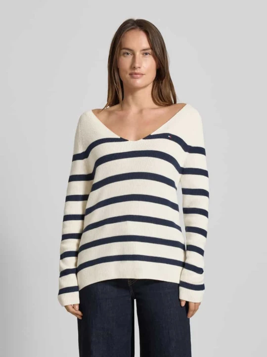 Zdjęcie produktu Sweter z dzianiny o kroju regular fit z czystej bawełny Tommy Hilfiger Biały