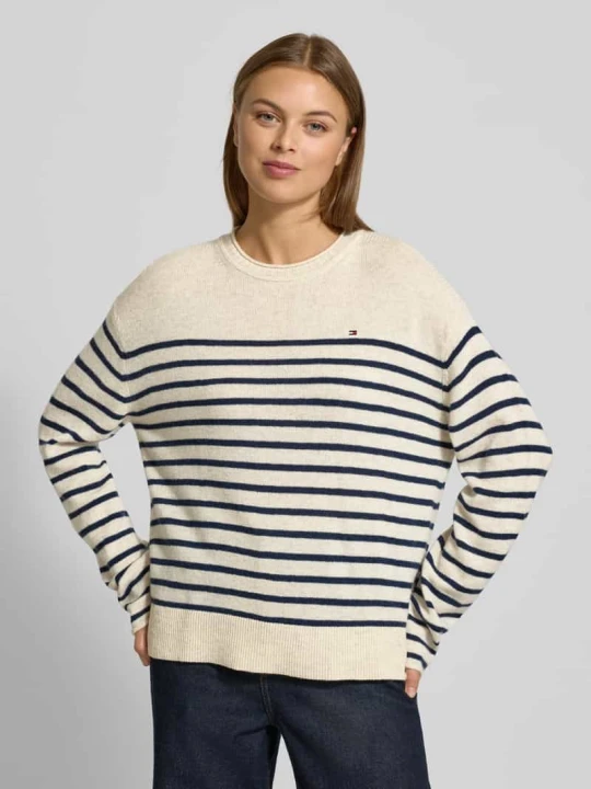 Zdjęcie produktu Sweter z dzianiny o kroju regular fit z czystej wełny Tommy Hilfiger Piaskowy