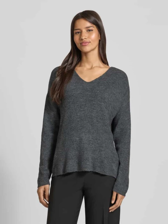 Zdjęcie produktu Sweter z dzianiny o kroju regular fit z dekoltem w serek model ‘CREWLEFILE’ Vero Moda Średnioszary