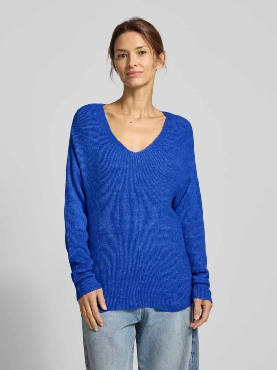 Zdjęcie produktu Sweter z dzianiny o kroju regular fit z dekoltem w serek model ‘CREWLEFILE’ Vero Moda Królewski niebieski melanż