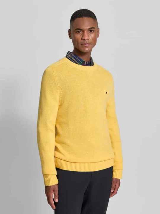 Zdjęcie produktu Sweter z dzianiny o kroju regular fit z delikatnej wełny Tommy Hilfiger Żółty