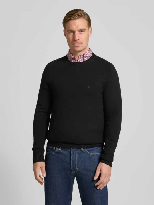Zdjęcie produktu Sweter z dzianiny o kroju regular fit z delikatnej wełny Tommy Hilfiger Czarny