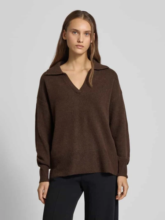 Zdjęcie produktu Sweter z dzianiny o kroju regular fit z dodatkiem wełny, model „MALOU” Pieces Ciemnobrązowy