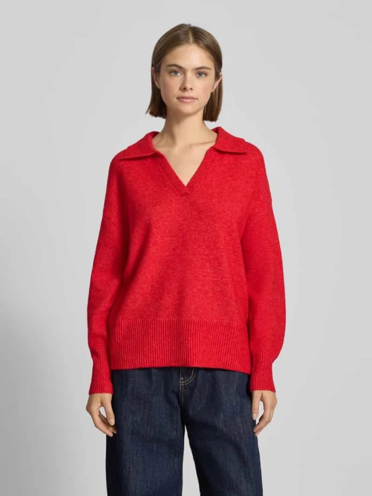 Zdjęcie produktu Sweter z dzianiny o kroju regular fit z dodatkiem wełny, model „MALOU” Pieces Czerwony